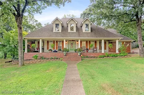 3525 Golf Course Dr, Alma, AR 72921