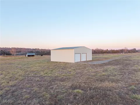 3646 Burnville Rd, Greenwood, AR 72936