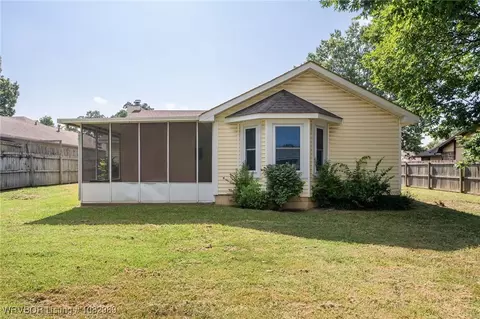 8613 Southridge Dr, Fort Smith, AR 72908 photo 5