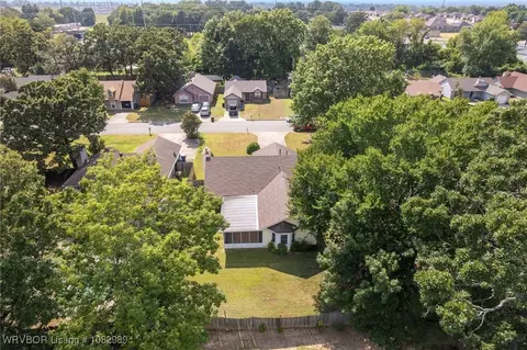 8613 Southridge Dr, Fort Smith, AR 72908 photo 8