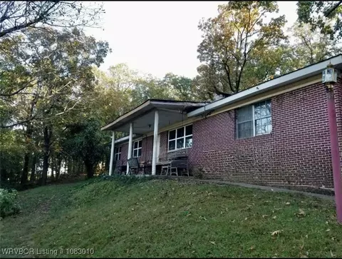 1001 Doraul Acres Ln, Greenwood, AR 72936