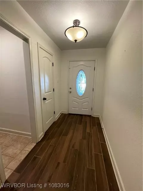 Entry Way - 8914 S 30th St, Fort Smith, AR 72908 photo 1 of 1