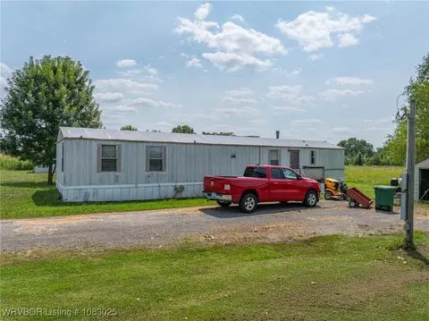 123 N Hwy 252, Lavaca, AR 72941 photo 5