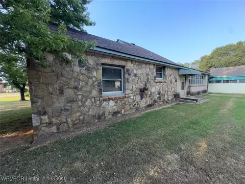 Exterior - 5416 X St, Fort Smith, AR 72903 photo 6 of 22