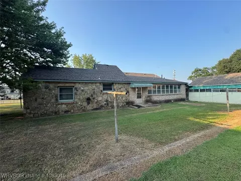 Exterior - 5416 X St, Fort Smith, AR 72903 photo 12 of 22