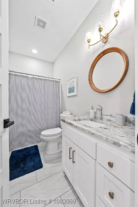 Bath - 6427 Greig Ln, Van Buren, AR 72956 photo 7 of 8