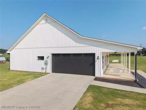 Exterior - 6427 Greig Ln, Van Buren, AR 72956 photo 4 of 8