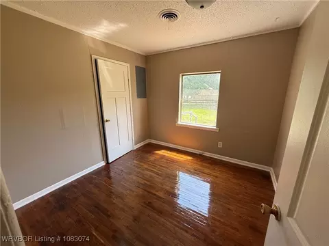 Bedroom - 4728 N 30th St, Fort Smith, AR 72904 photo 1 of 3