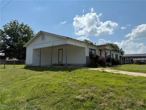 Exterior - 4728 N 30th St, Fort Smith, AR 72904 photo 1 of 3