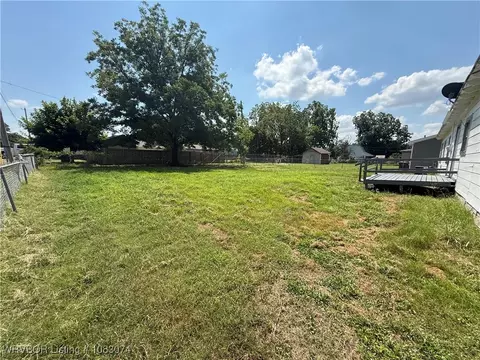 Exterior - 4728 N 30th St, Fort Smith, AR 72904 photo 3 of 3