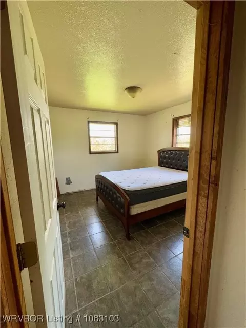 Bedroom - 57705 Lenox Pl, Muse, OK 74949 photo 2 of 2