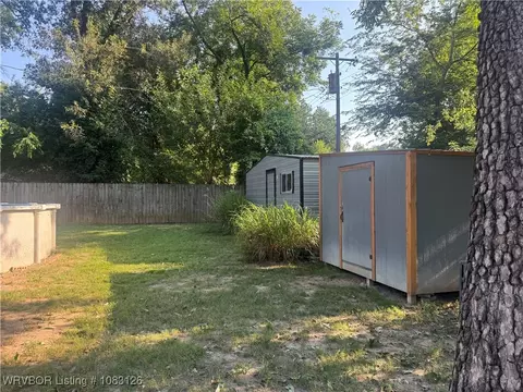 Exterior - 904 5th Ter, Barling, AR 72923 photo 3 of 3