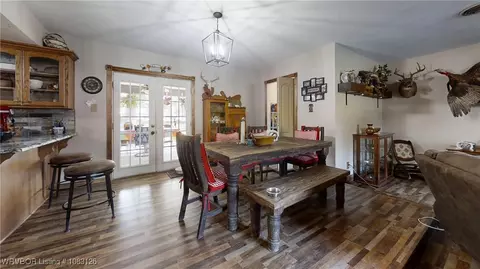 Entry Way - 904 5th Ter, Barling, AR 72923 photo 1 of 3