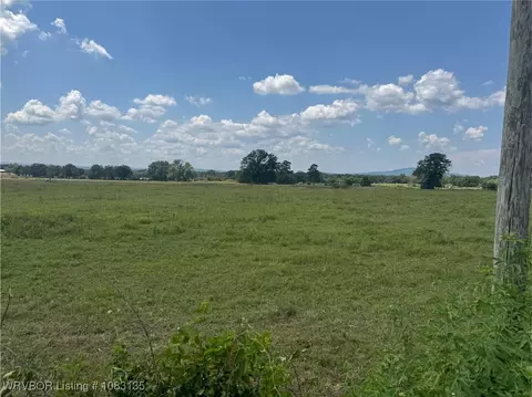3064 Wintergreen Rd, Waldron, AR 72958