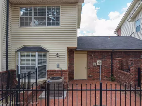 2600 Brooken Hill Dr #12, Fort Smith, AR 72908 photo 4