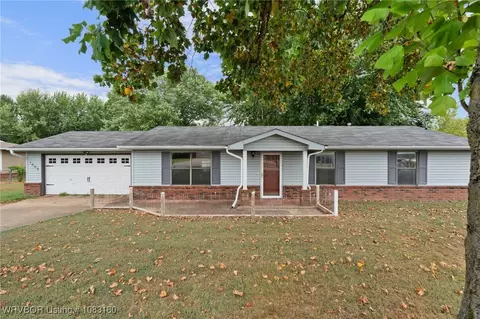 1008 N Daisy St, Greenwood, AR 72936