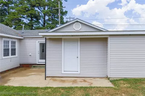 Other - 2001 Wolfe Ln, Fort Smith, AR 72901 photo 6 of 7