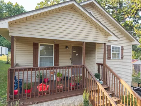 1721 S Z St, Fort Smith, AR 72901