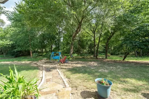 Exterior - 6906 Southfield Dr, Fort Smith, AR 72916 photo 9 of 18
