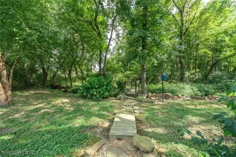 Exterior - 6906 Southfield Dr, Fort Smith, AR 72916 photo 11 of 18