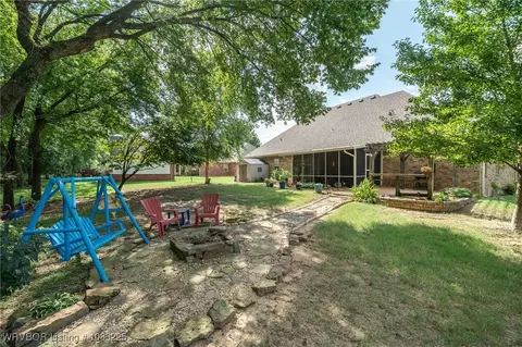 Exterior - 6906 Southfield Dr, Fort Smith, AR 72916 photo 10 of 18