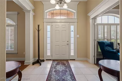 Entry Way - 6906 Southfield Dr, Fort Smith, AR 72916 photo 1 of 4