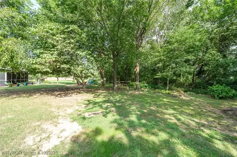 Exterior - 6906 Southfield Dr, Fort Smith, AR 72916 photo 16 of 18