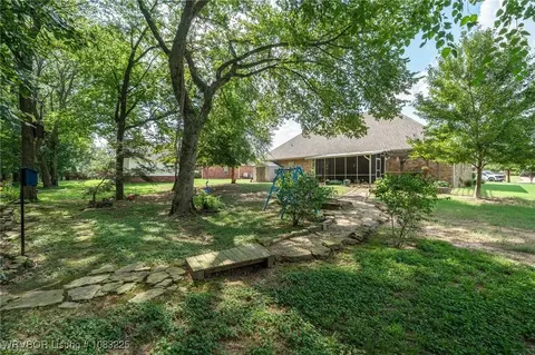 Exterior - 6906 Southfield Dr, Fort Smith, AR 72916 photo 12 of 18