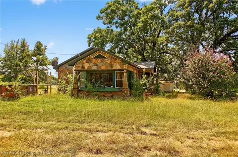 41115 E State St, Le Flore, OK 74942