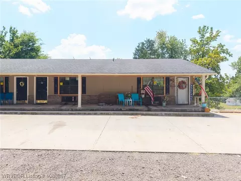701 S Ada St, Muldrow, OK 74948