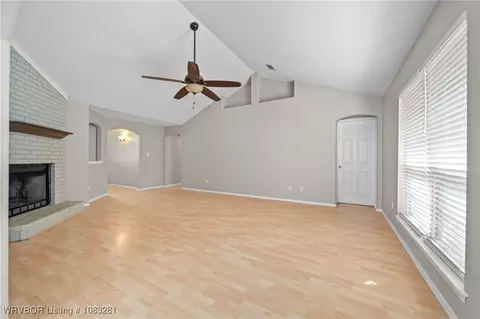 8104 Avignon Ln, Fort Smith, AR 72908 photo 5