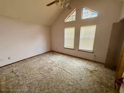 Living - 5204 S 92nd St, Fort Smith, AR 72903 photo 3 of 3