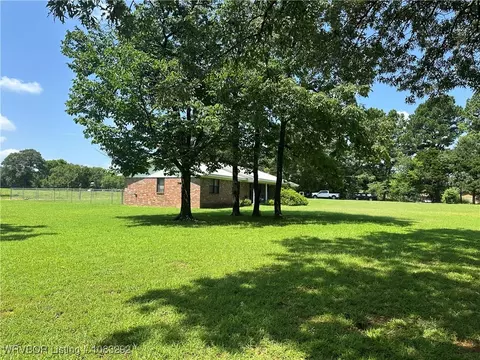 1304 E Mckenzie Ave, Pocola, OK 74902 photo 13