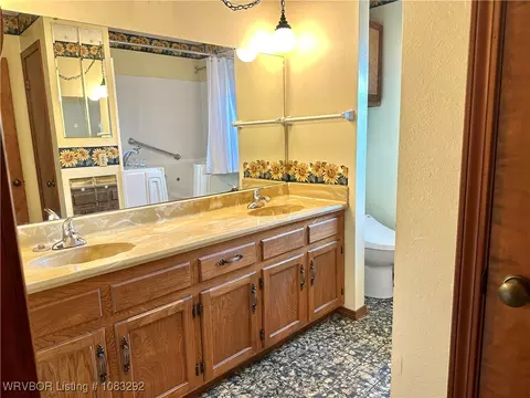 1304 E Mckenzie Ave, Pocola, OK 74902 photo 41