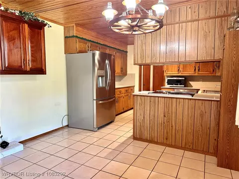 1304 E Mckenzie Ave, Pocola, OK 74902 photo 49