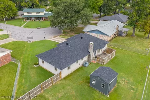 View/Area - 4638 Victoria Dr, Fort Smith, AR 72904 photo 1 of 5
