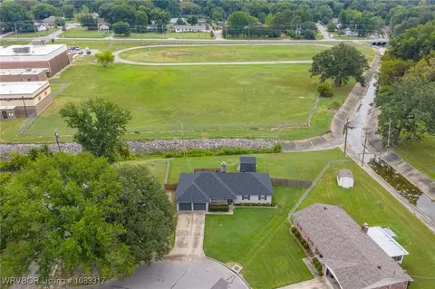 View/Area - 4638 Victoria Dr, Fort Smith, AR 72904 photo 5 of 5