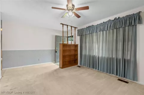 Living - 4638 Victoria Dr, Fort Smith, AR 72904 photo 1 of 6