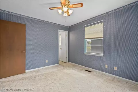 Bedroom - 4638 Victoria Dr, Fort Smith, AR 72904 photo 4 of 9