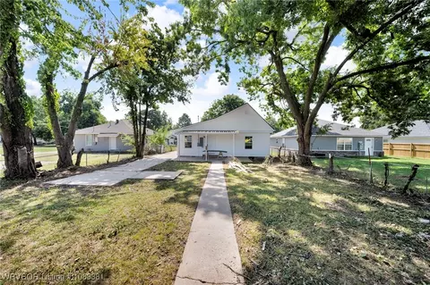 Exterior - 2029 N 12th St, Fort Smith, AR 72904 photo 3 of 3