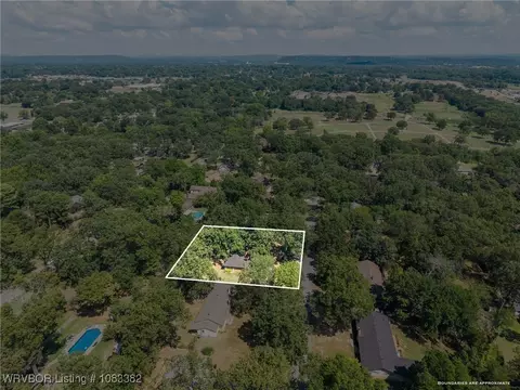 View/Area - 1405 N 55th Ter, Fort Smith, AR 72904 photo 6 of 6
