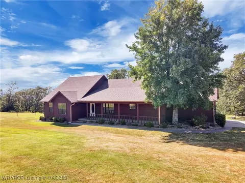 1230 Thomas Hill Dr, Alma, AR 72921