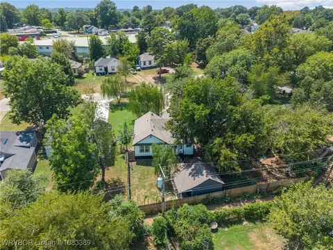 View/Area - 3907 Victory Cir, Fort Smith, AR 72904 photo 4 of 7