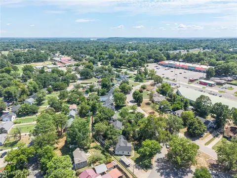 View/Area - 3907 Victory Cir, Fort Smith, AR 72904 photo 2 of 7