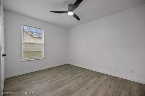 Bedroom - 4208 Walnut Park Dr, Fort Smith, AR 72904 photo 3 of 4