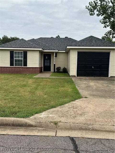 Exterior - 4208 Walnut Park Dr, Fort Smith, AR 72904 photo 6 of 6