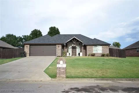 940 Mattox Ln, Sallisaw, OK 74955
