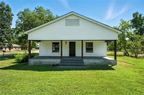 770 Church Ave, Mulberry, AR 72947