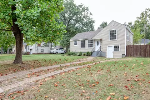 3904 Macarthur Dr, Fort Smith, AR 72904 photo 5