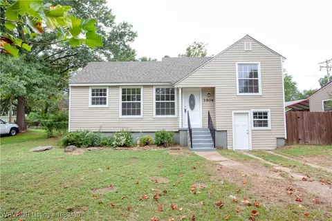 3904 Macarthur Dr, Fort Smith, AR 72904